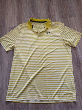 Nike Men’s Yellow and White Striped Polo